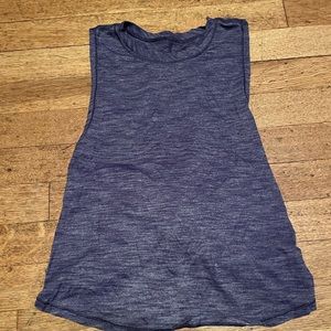 Lululemon workout top